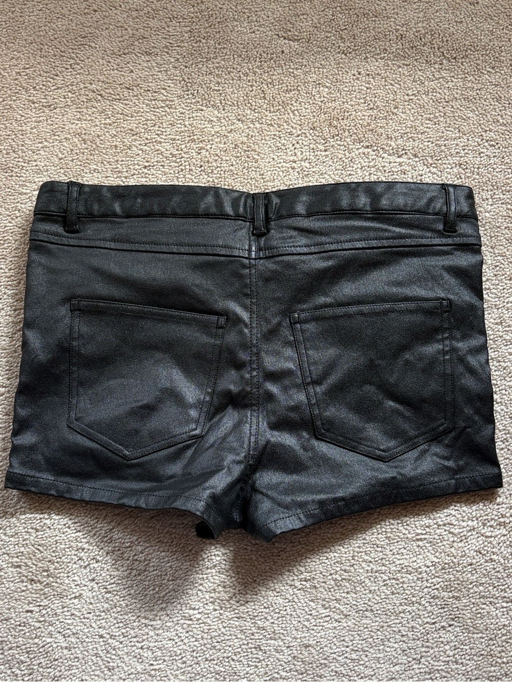 Disturbia | Omens Lace Up Shorts - Picture 6 of 7